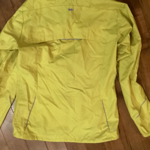 Women’s jacket, MEC size S - Picture 2 of 6